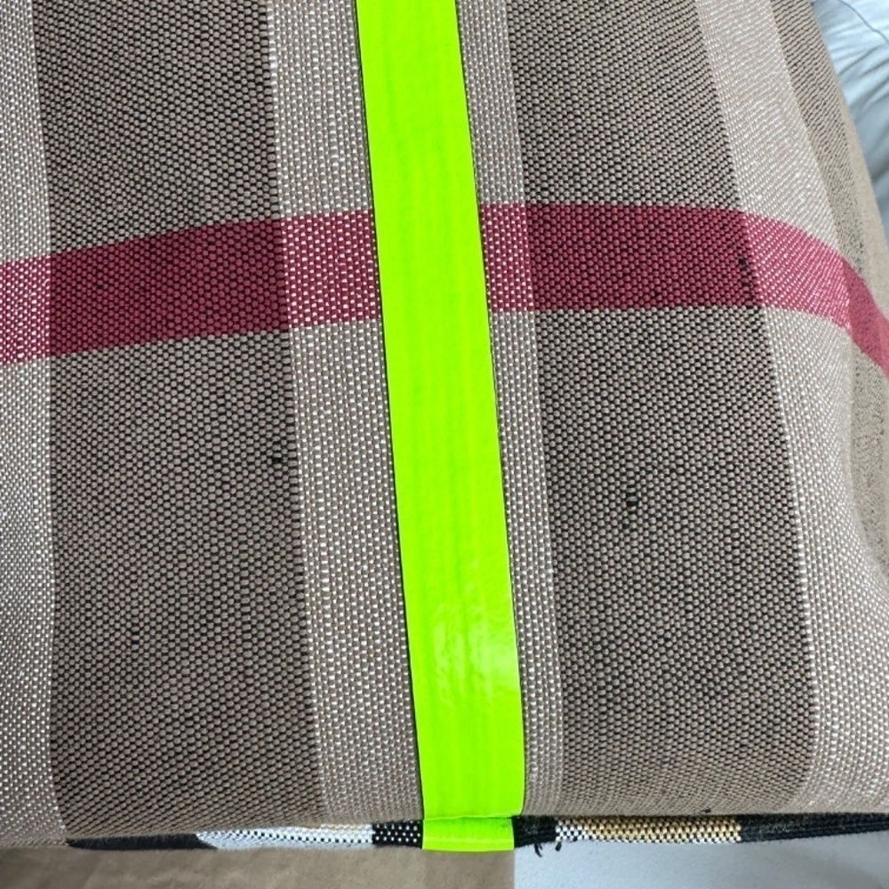 RARE Burberry Giant Neon Reversible Tote - Picture 11 of 16